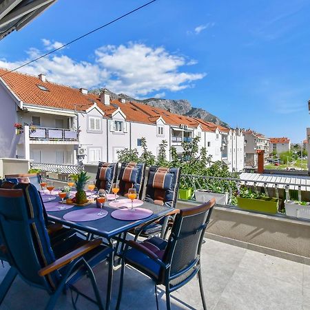 Apartment Ela Omiš Εξωτερικό φωτογραφία
