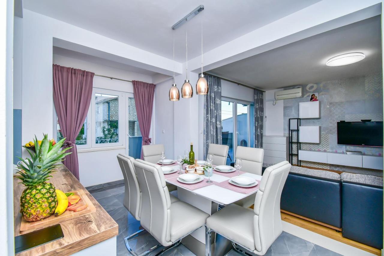 Apartment Ela Omiš Εξωτερικό φωτογραφία
